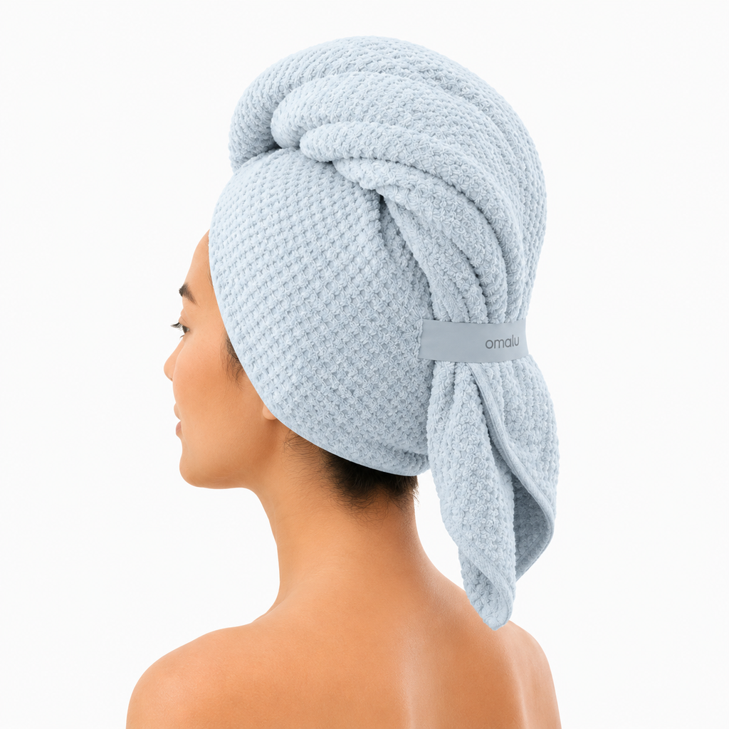 Omalu Hair Wrap in Hellblau, als Turban gewickelt, Seitenansicht