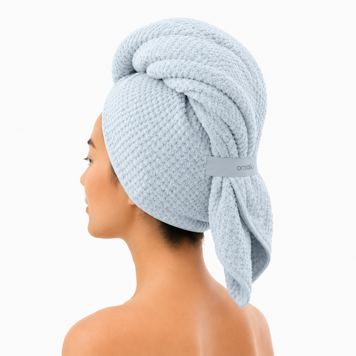 Omalu Hair Wrap in Hellblau, als Turban gewickelt, Seitenansicht