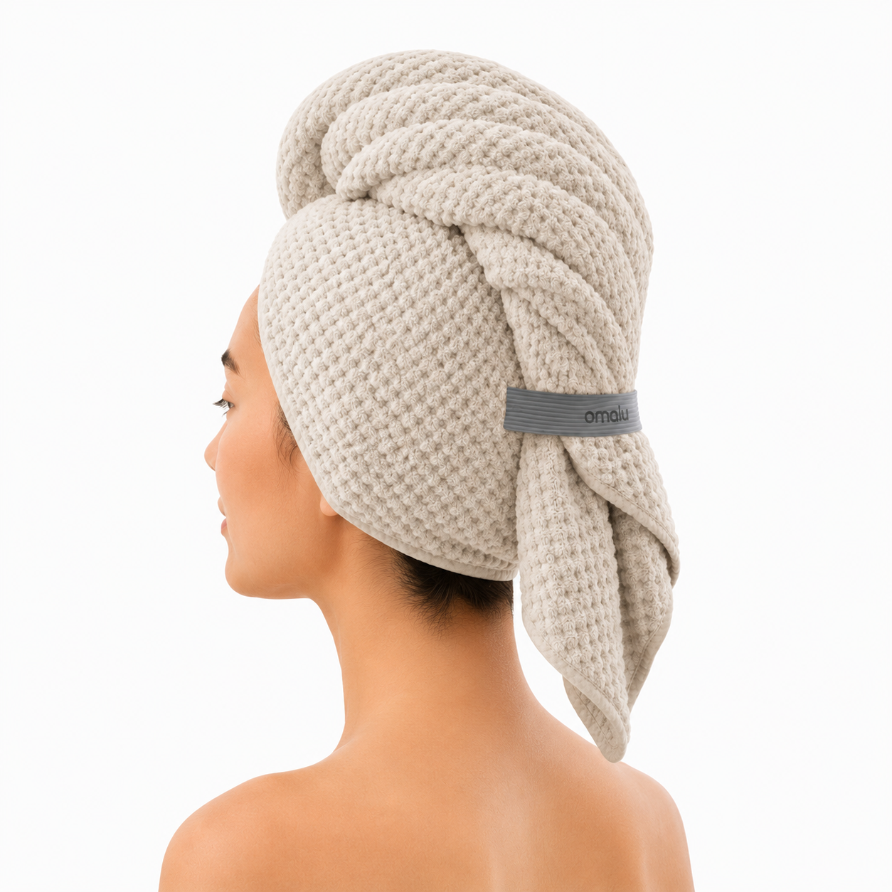 Omalu Hair Wrap in Cremeweiss, als Turban gewickelt, Seitenansicht